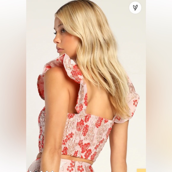 NWT Womens M/6 - Charm the crowd Blush pink metallic floral Jacquard smocked top - Picture 2 of 12